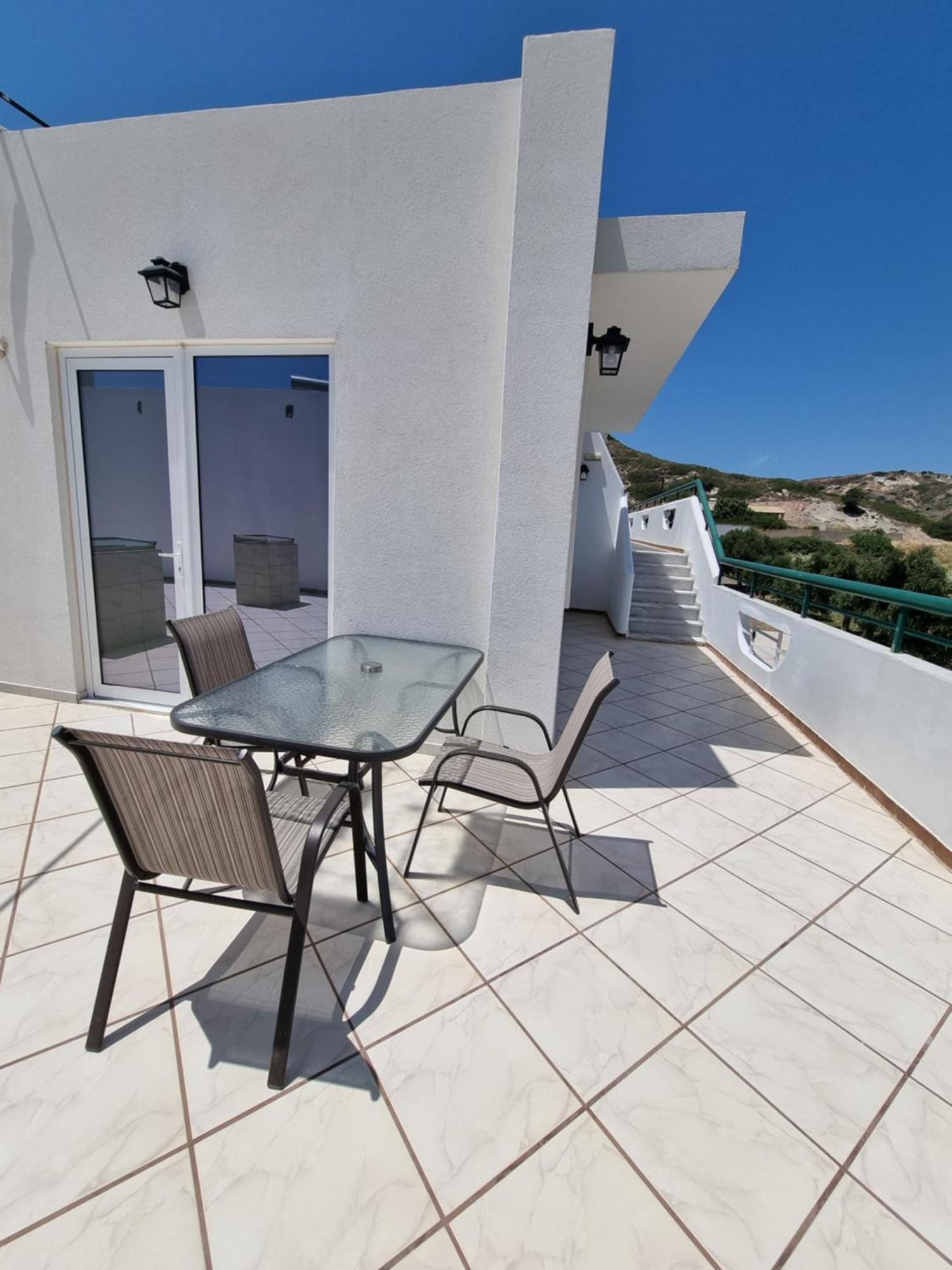 Eleni Hotel Kefalos  Exterior photo